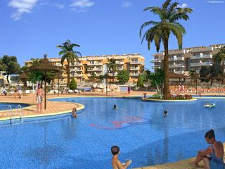 Planta baixa a Ejido centro. Se vende piso bajo en almerimar en urb. con piscina y zonas ajar