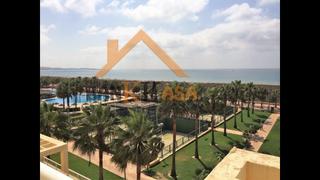 Duplex à Almerimar. Se vende piso tipo dúplex en almerimar en urb. con piscina y zon
