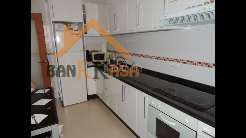 Foto 2a0e1380-4403-461a-88d7-ca768f7ec1cb. Piso se vende piso en urbanización con piscina en Dalías