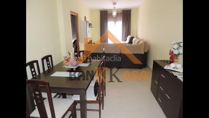 Foto 468e91e1-374e-46d2-b8f5-cf8044161945. Piso se vende piso en urbanización con piscina en Dalías