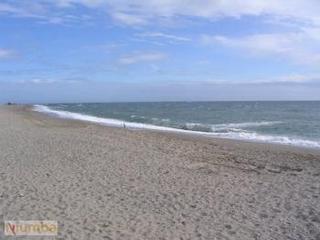 Duplex à Almerimar. Se vende dúplex con sótano en almerimar en urb. con piscina y zo