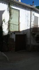 Casa a Nevada. Casa de 3 plantas para reformar en laroles