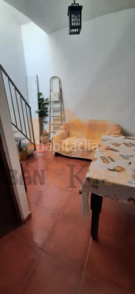 Foto b11006a4-ad2c-4bca-afe2-437f4eba683e. Casa a Berja