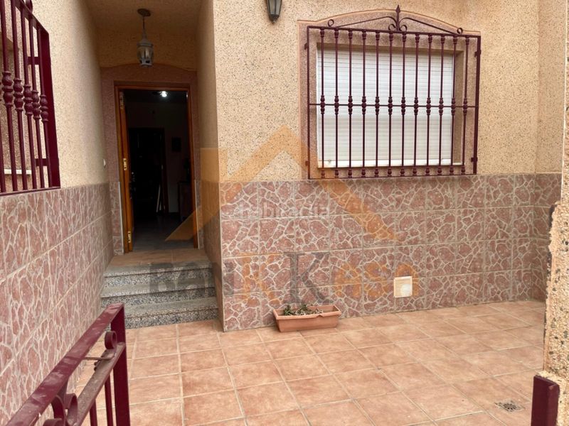 Foto de4838dd-6c76-4351-803c-b143a3cfd5d5. Casa amb aparcament a Las Norias Ejido (El)