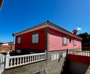 Chalet à Urbanización los almendros 17. ¡¡ estupendo chale en valsequillo !!
