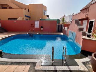 Casa a Calle alcalde juan évora suárez 23. **dúplex en venta en el castillo - ¡tu nuevo  inversión!**