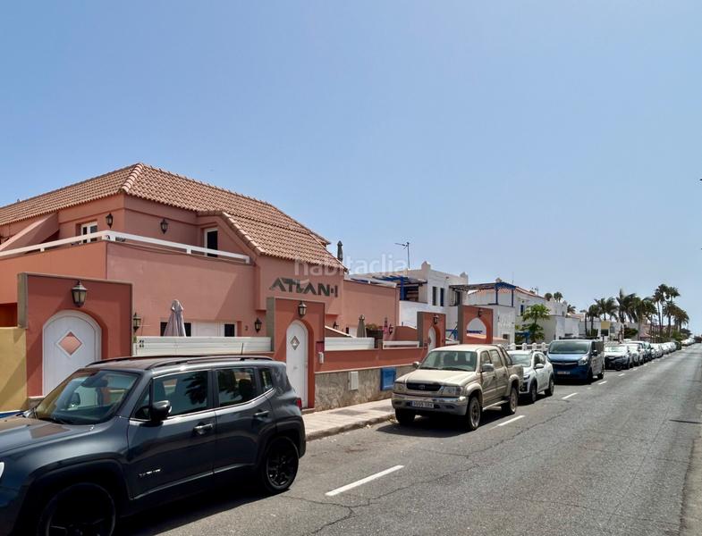 Foto eb366b2b-1e44-4d99-ba32-676487e9d0ff. Casa en calle alcalde juan évora suárez 23 **dúplex en venta en el castillo - ¡tu nuevo inversión!** en Antigua