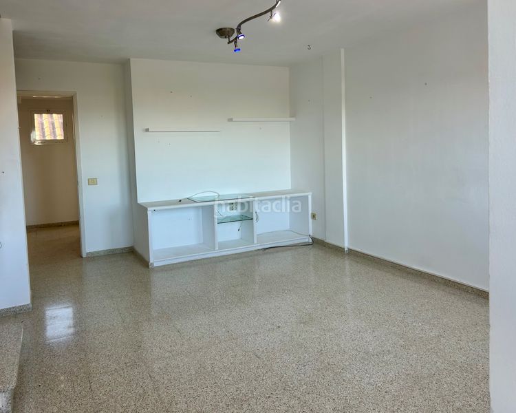 Foto b115fb98-0dc5-4def-a5e9-50e10789b41f. Dúplex a calle alfonso xiii 154 a la herradura - balcón de Telde Telde