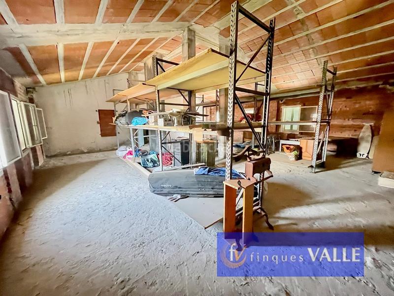 Foto 147accda-ecfb-47a5-af62-f0fbc8795043. Edifici a Tordera Tordera