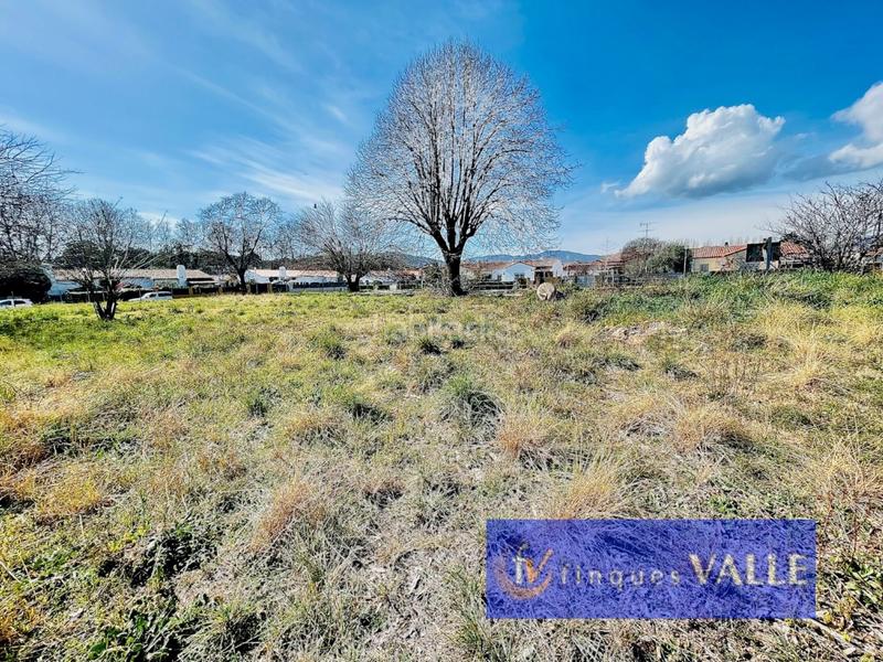 Foto 3248d565-d785-4797-b138-d4dbe324a884. Edifici a Tordera Tordera