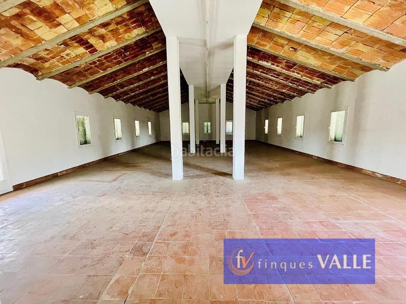 Foto 92855fe9-a268-4c1e-8175-ab35b2b4fd4b. Edifici a Tordera Tordera