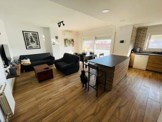 Appartement à Malgrat de Mar. Completamente reformado, con muebles y electrodomésticos, para e