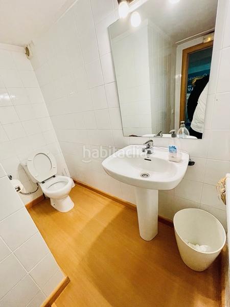 Foto 3618b1e3-b68f-4bbc-b008-a8a9af4be88b. Location local commercial avec chauffage dans Eixample Nord Girona