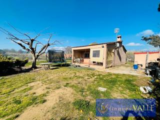 Finca rústica a Mas Mora-Sant Daniel. Parcela rustica + casa de 2 habitaciones
