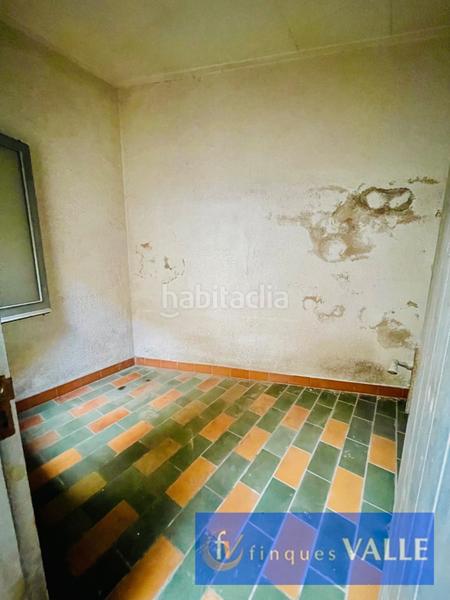Foto 415f63c4-638f-43bc-9641-4c2c4848e054. Local comercial local almacén con garaje para construir en Malgrat de Mar