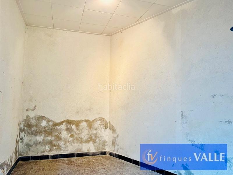 Foto c0d99d82-0d6b-4a13-9cb3-87261b416855. Local comercial local almacén con garaje para construir en Malgrat de Mar