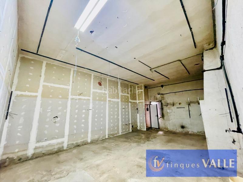 Foto f4a6f747-d07b-4000-8e6d-02bc9685a22a. Local comercial local almacén con garaje para construir en Malgrat de Mar