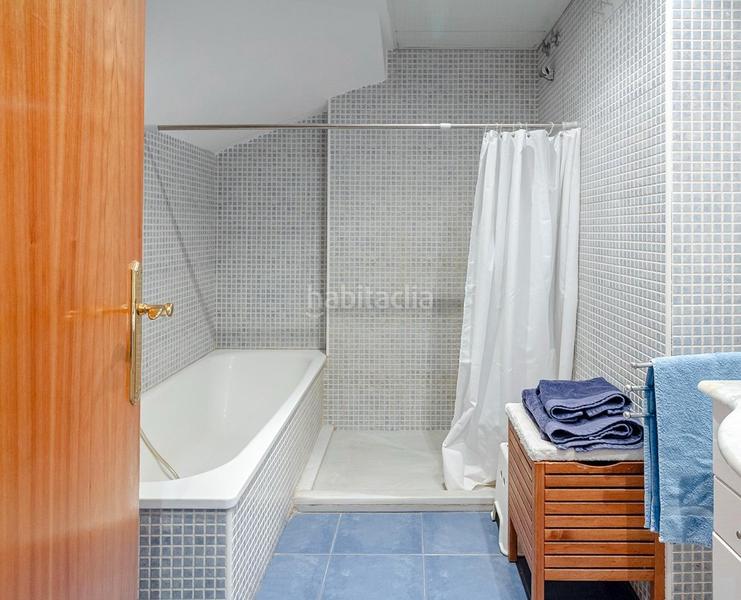Foto e2da1546-e48d-4723-b76c-d0e2d99d6e65. Duplex con riscaldamento in Centre Mataró