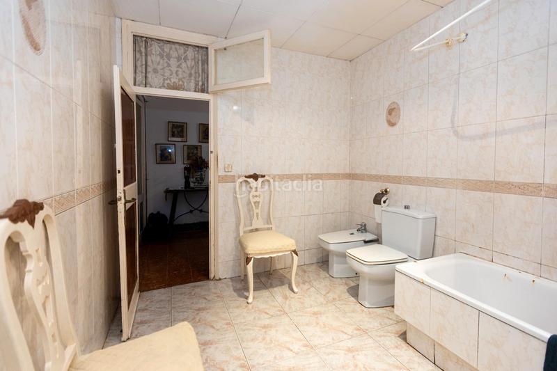 Foto 7a75155c-e8d8-4f8c-a29d-73c76134e90c. Casa  de pueblo estilo pescador con ubicación inmejorable en canet, a dos minutos de la playa. en Canet de Mar