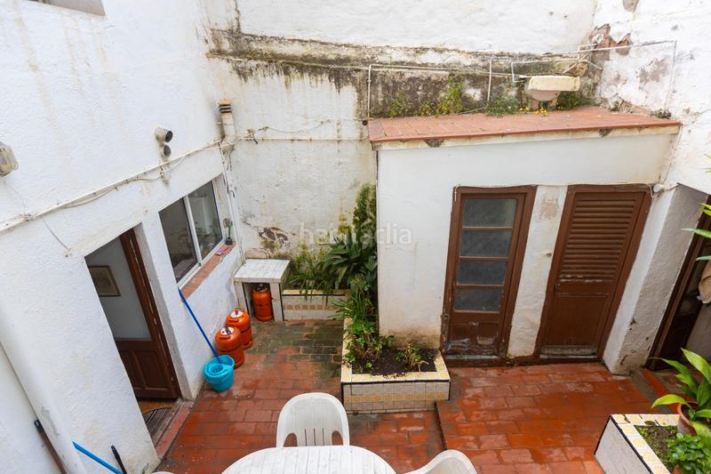 Foto b4ad83b1-b928-4ef3-9c8e-cbc3051e1a78. Casa  de pueblo estilo pescador con ubicación inmejorable en canet, a dos minutos de la playa. en Canet de Mar