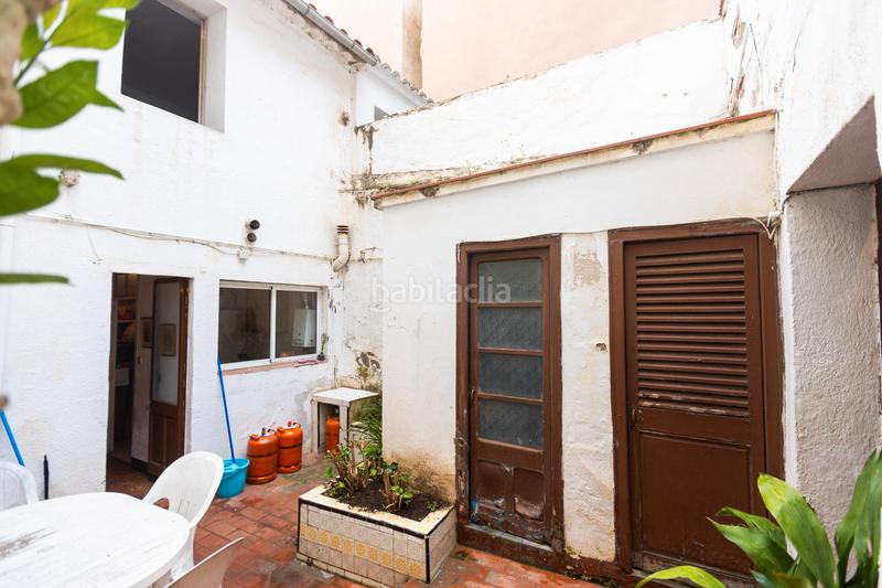 Foto b4de0bb5-ad4d-4235-a724-e67af118c3ef. Casa  de pueblo estilo pescador con ubicación inmejorable en canet, a dos minutos de la playa. en Canet de Mar