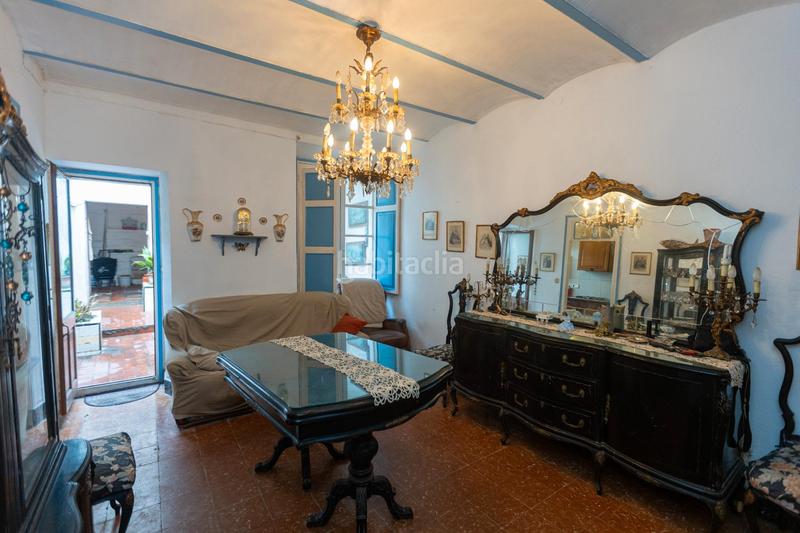 Foto f1686869-bf4b-4056-9841-77133947ff69. Casa  de pueblo estilo pescador con ubicación inmejorable en canet, a dos minutos de la playa. en Canet de Mar