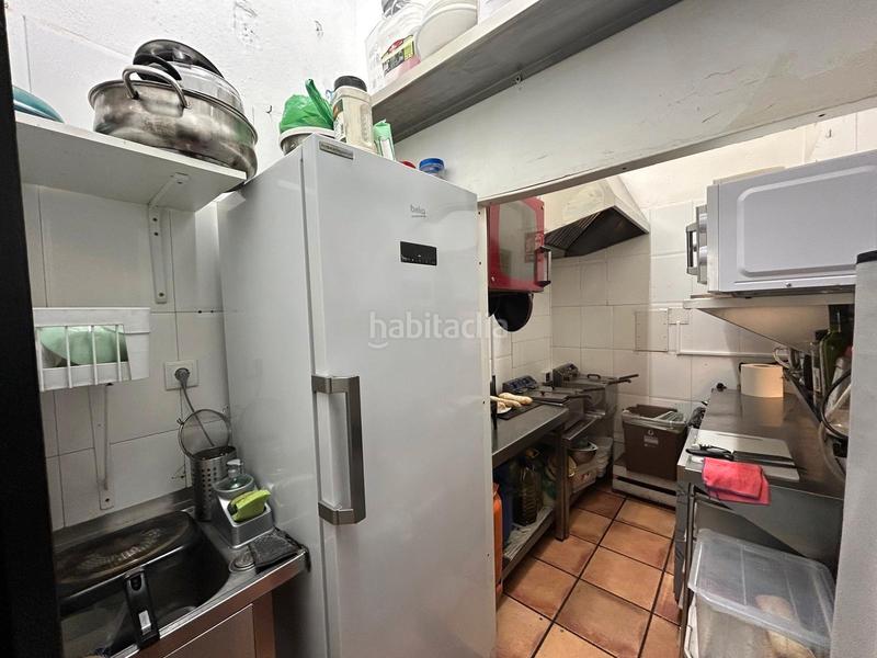 Foto c05a2dc4-3ab6-47a2-9807-3bd0c2e738e7. Local comercial traspaso en centro en Centre Mataró