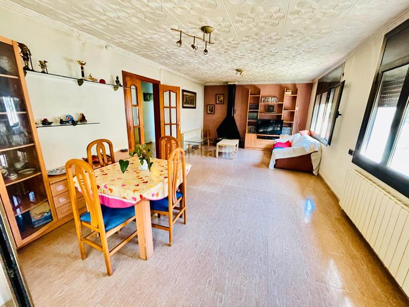 Foto 4d1964a6-083b-4611-82d0-7e86fac1860b. Xalet amb xemeneia calefacció a Centre Pineda de Mar