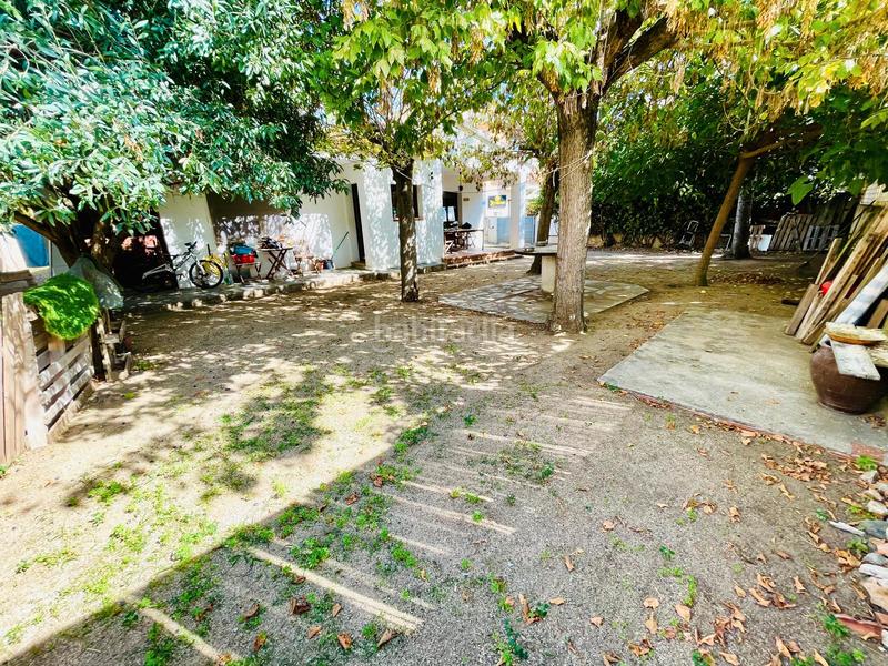 Foto 5082b9c3-f1ba-4b30-8e8d-689a9b7a5986. Xalet amb xemeneia calefacció a Centre Pineda de Mar