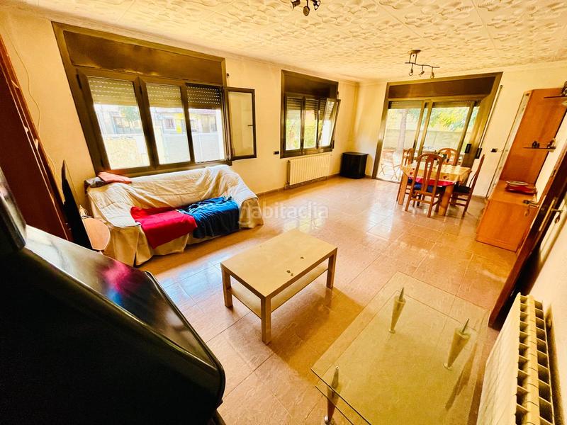 Foto b91f9aa5-9e2d-458a-b471-b26cfaea5905. Xalet amb xemeneia calefacció a Centre Pineda de Mar