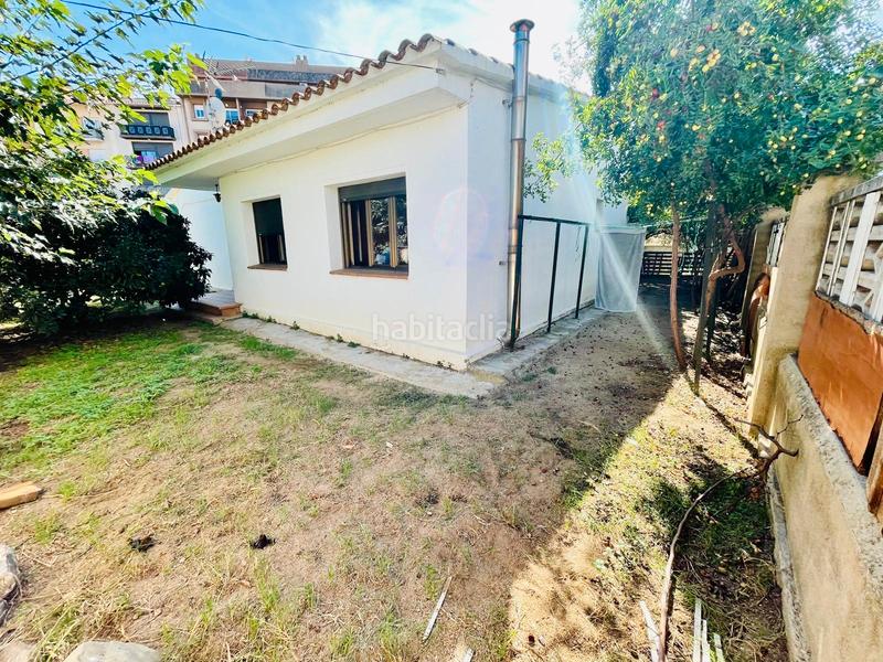 Foto fa61acc9-7bdc-4d37-9955-905bfbc6a31e. Xalet amb xemeneia calefacció a Centre Pineda de Mar