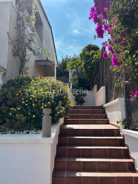 Foto c4ff16a8-f11e-4baa-a546-44487e83592b. Chalet with heating pool in Calella