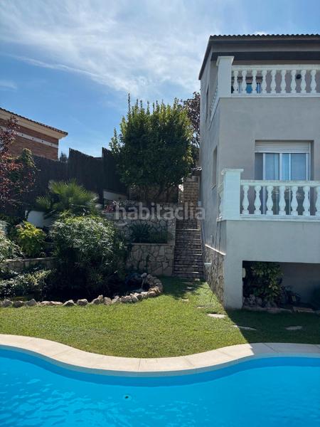 Foto d1d378cc-dcb8-4a34-a4dc-6319907d717d. Chalet with heating pool in Calella