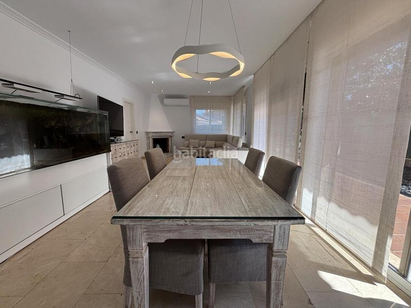 Foto d6d5f40c-1e44-4618-9e26-11570265fe00. Chalet with heating pool in Calella