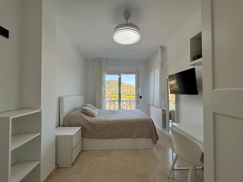 Foto dac30fed-941a-498d-b26b-46eb0d695bc7. Chalet with heating pool in Calella