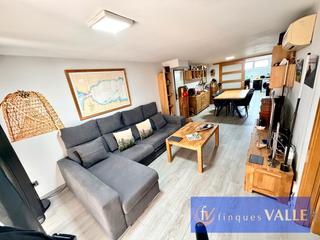 Loft in Malgrat de Mar. Local completamente reformado y convertido en una moderna vivien