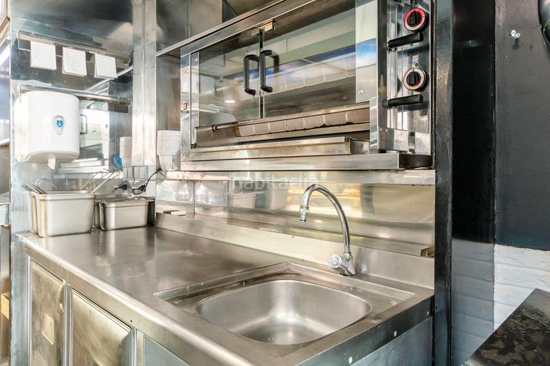 Foto a0f8faf2-3373-481b-bca1-8bfcdbb1a919. Local comercial a Arenys de Munt