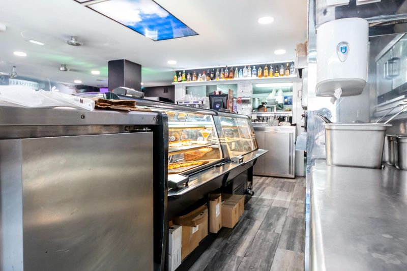 Foto acb5298a-8178-42ea-be9d-b40291580ac3. Local comercial a Arenys de Munt