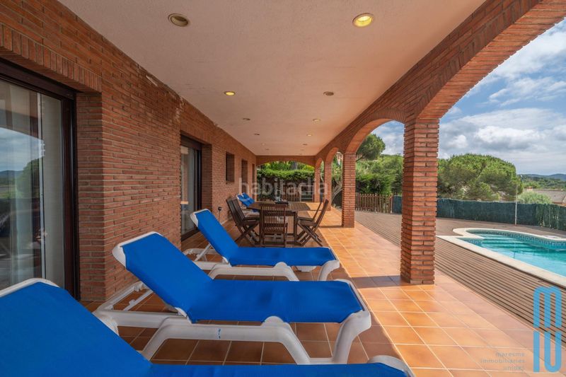 Foto a8b181eb-687f-4b5b-bb9c-3248d2483ff8. Xalet amb xemeneia calefacció piscina a Mas Mora-Sant Daniel Tordera