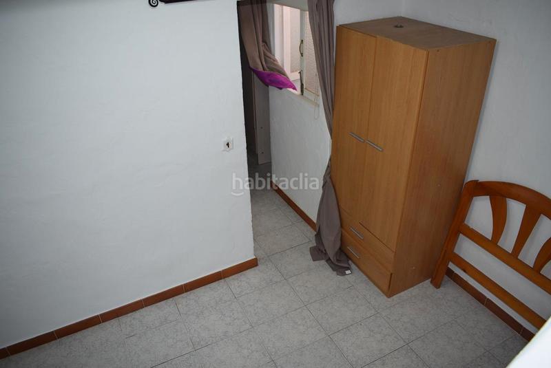 Foto 6e783624-0648-4cb7-a744-856e03ea1016. Casa aparellada a calle clavelicos alto 17 a Almuñecar centro Almuñécar