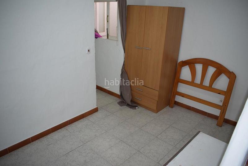 Foto a7d0b233-455e-48fa-b7a5-84d8065168a2. Casa aparellada a calle clavelicos alto 17 a Almuñecar centro Almuñécar