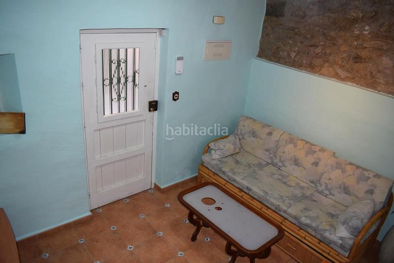 Foto a9a139db-9149-4856-a258-bda26c586955. Casa aparellada a calle clavelicos alto 17 a Almuñecar centro Almuñécar