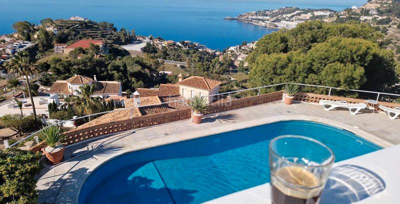 Foto f5f13744-8fd7-40c9-87d0-8266a541fc69. Location chalet dans calle montañés alto 9 dans Cotobro Almuñécar
