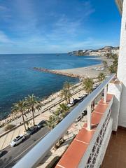 Lloguer Apartament a Paseo reina sofía 10. Precioso apartamento centrico en primera linea de playa