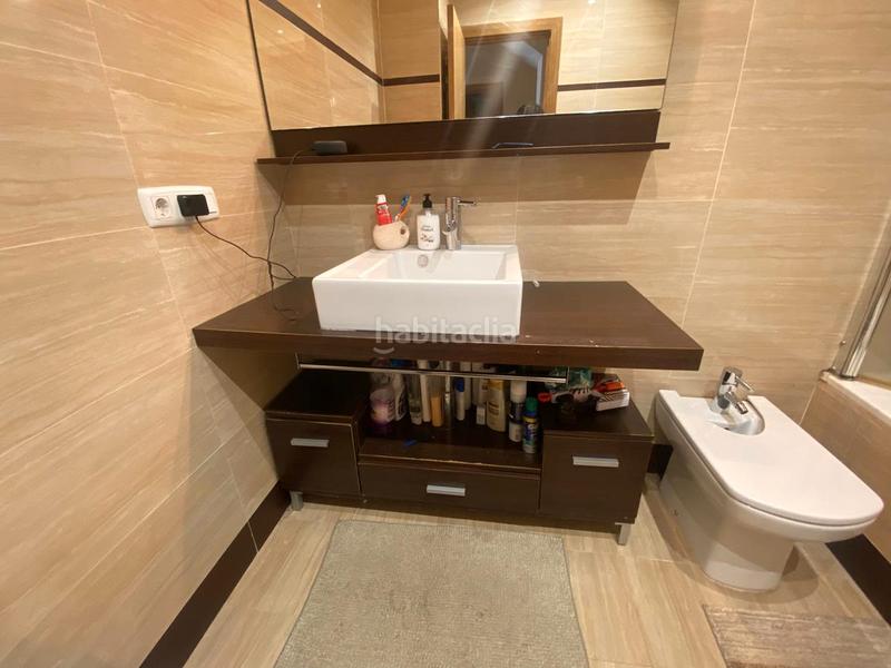 Foto d37f828a-5b54-43af-a637-15ed73d75f7c. Casa adossada a calle torrepinos 14 a Velilla - Velilla Taramay Almuñécar