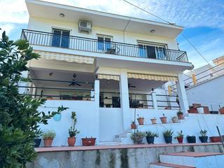 Masia en Zanahoria pol 25 357b. Villa familiar con encanto a solo 10 minutos de almucar y la p