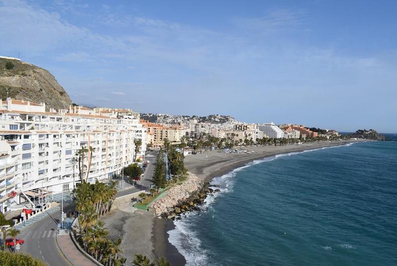 Foto fff749d7-26aa-43cc-b1a0-9e64da90a541. Lloguer apartament a paseo china gorda 5 a Cotobro Almuñécar