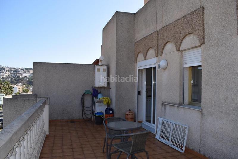 Foto 1877a369-a5b2-4605-9339-a96622b7e915. Rent penthouse in n/a in Almuñecar centro Almuñécar