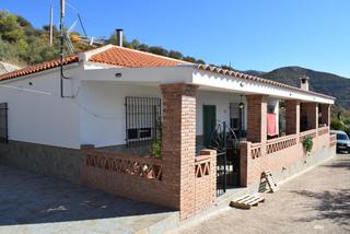 Masia a Ítrabo. Bonito cortijo en ítrabo
