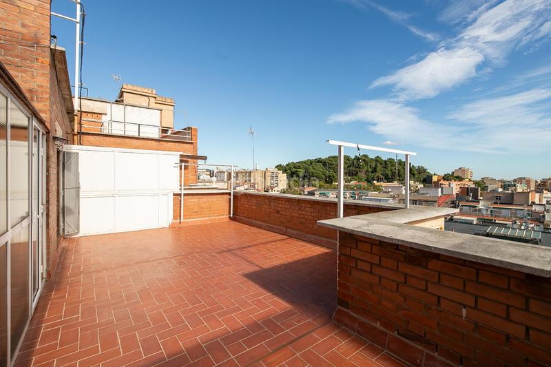Foto c34d95b1-2641-43a0-b1d5-3b691c0f89ab. Àtic amb calefacció a Horta Barcelona
